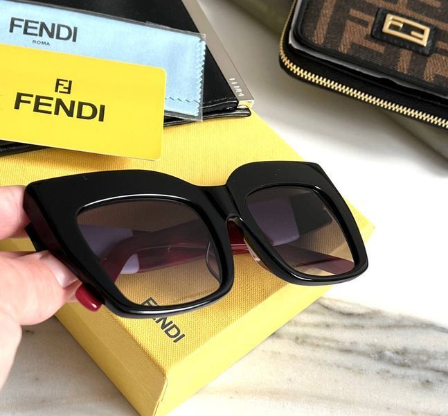 Женские солнцезащитные очки Fendi (1080) brown LUX 2527203684 фото