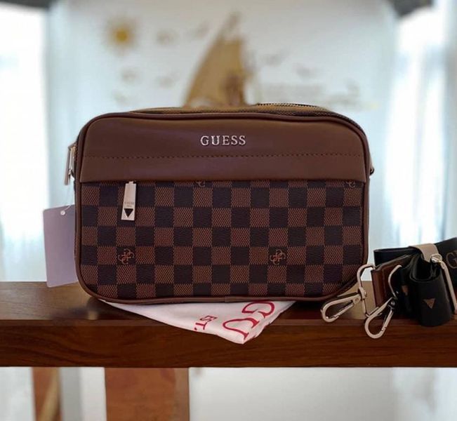 Мужская удобная сумка на плечо Guess (7514) коричневая 2671133238 фото