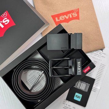 Набір ремінь і дві пряжки в подарунковому пакованні Levis (517), чоловічий шкіряний ремінь, двосторонній ремінь, ремінь Levis 517 фото