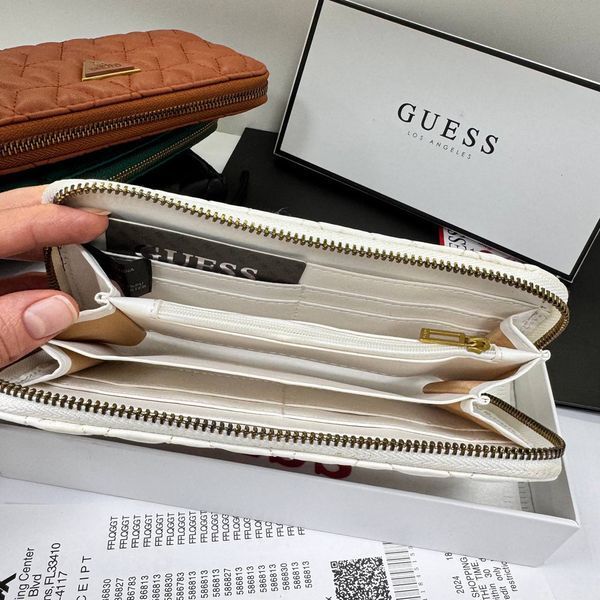 Жіночий гаманець на блискавці Guess (7870) білий 2527212140 фото