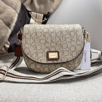 Небольшая женская сумочка на плечо Ck K6071 beige 2527203743 фото